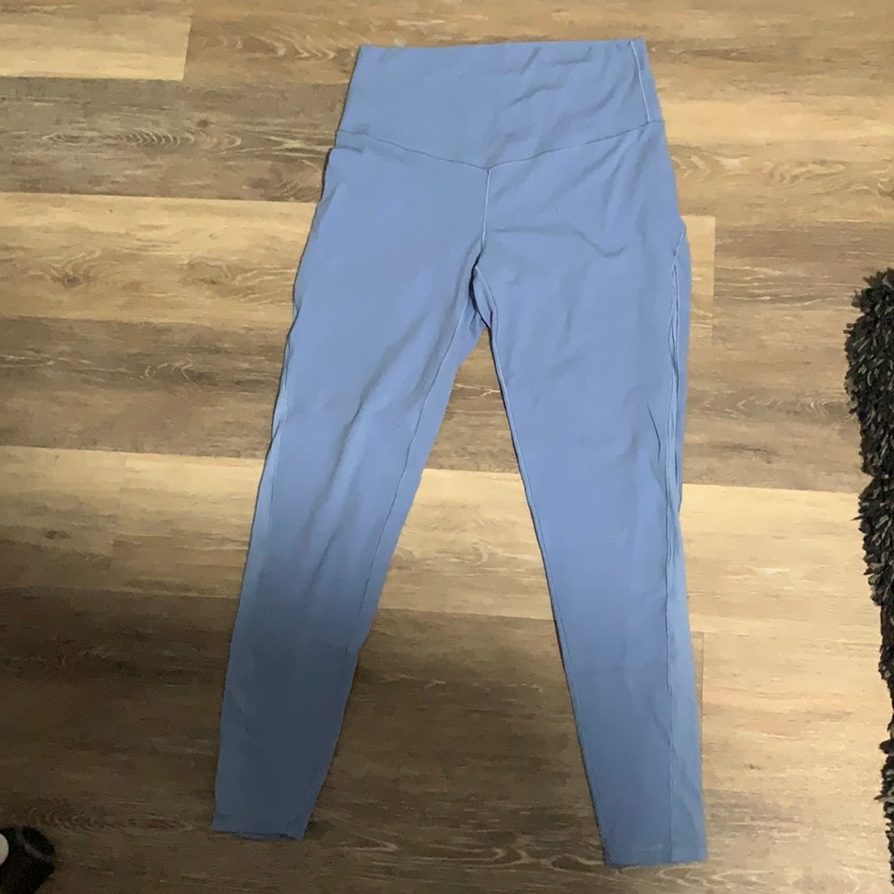 Aeire leggings
